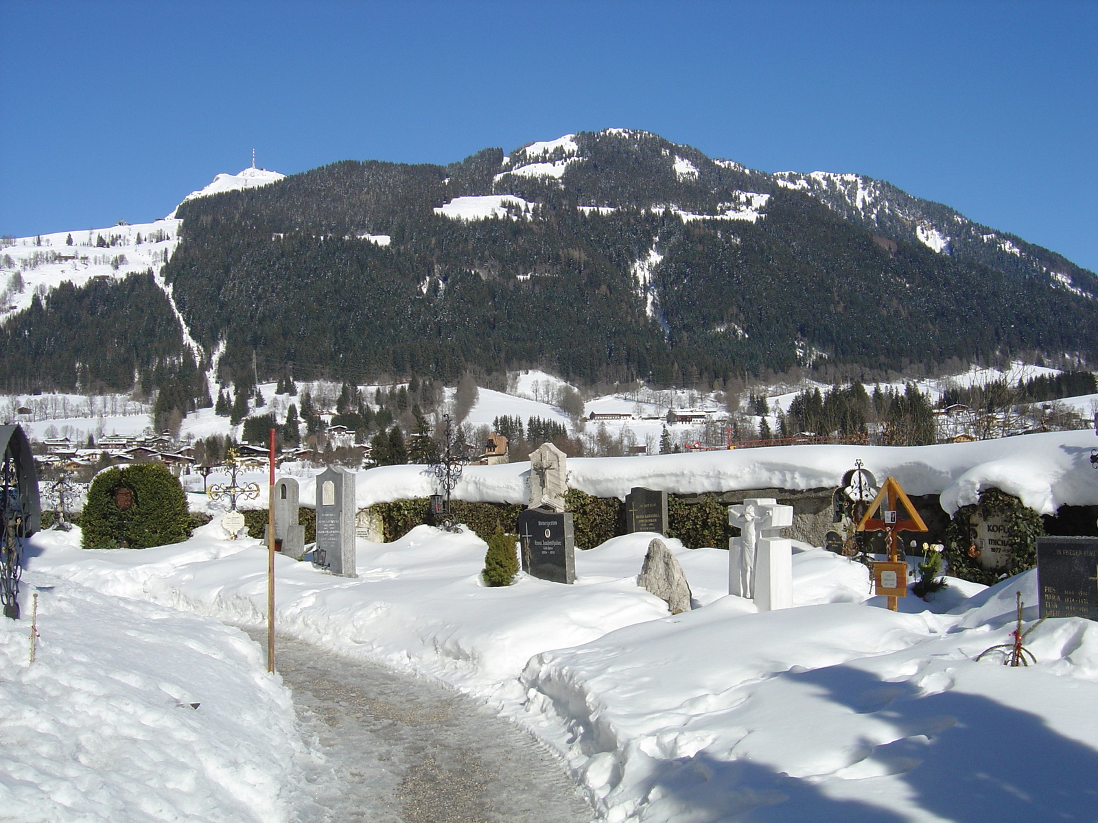 Picture Austria Kitzbuhel 2005-03 55 - View Kitzbuhel