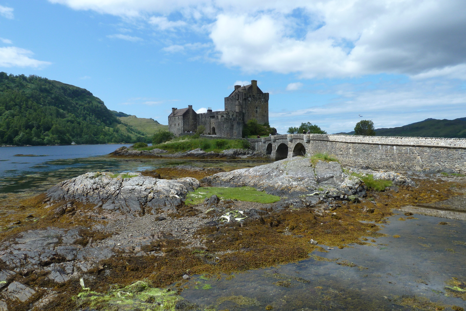 Picture United Kingdom Scotland Eilean Donan Castle 2011-07 14 - Flight Eilean Donan Castle