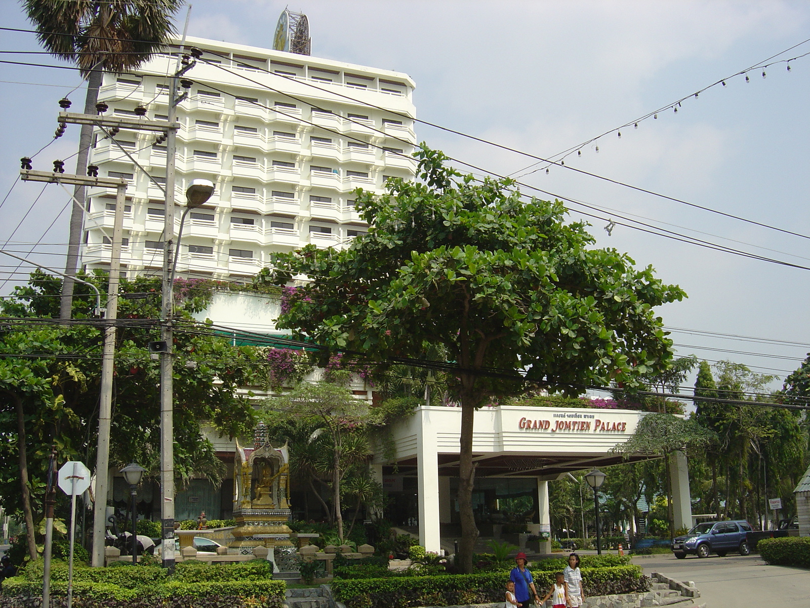 Picture Thailand Jomtien Beach Grand Jomtien Palace Hotel 2004-10 32 - Perspective Grand Jomtien Palace Hotel