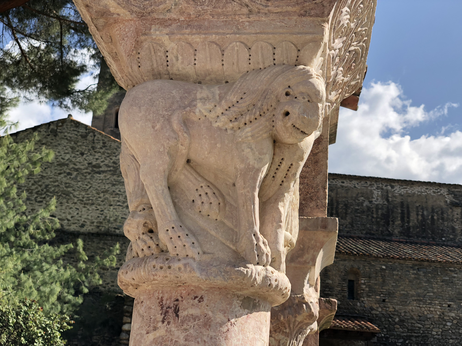 Picture France Abbaye Saint-Michel de Cuxa 2018-04 55 - Perspective Abbaye Saint-Michel de Cuxa