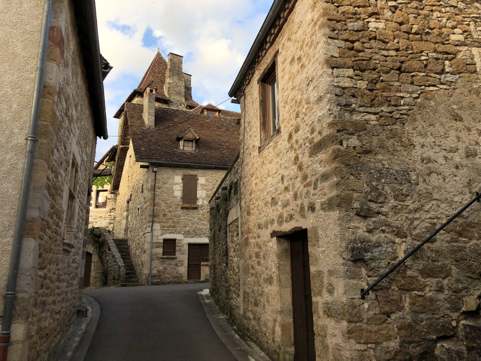 Picture France Carennac 2018-04 54 - Perspective Carennac