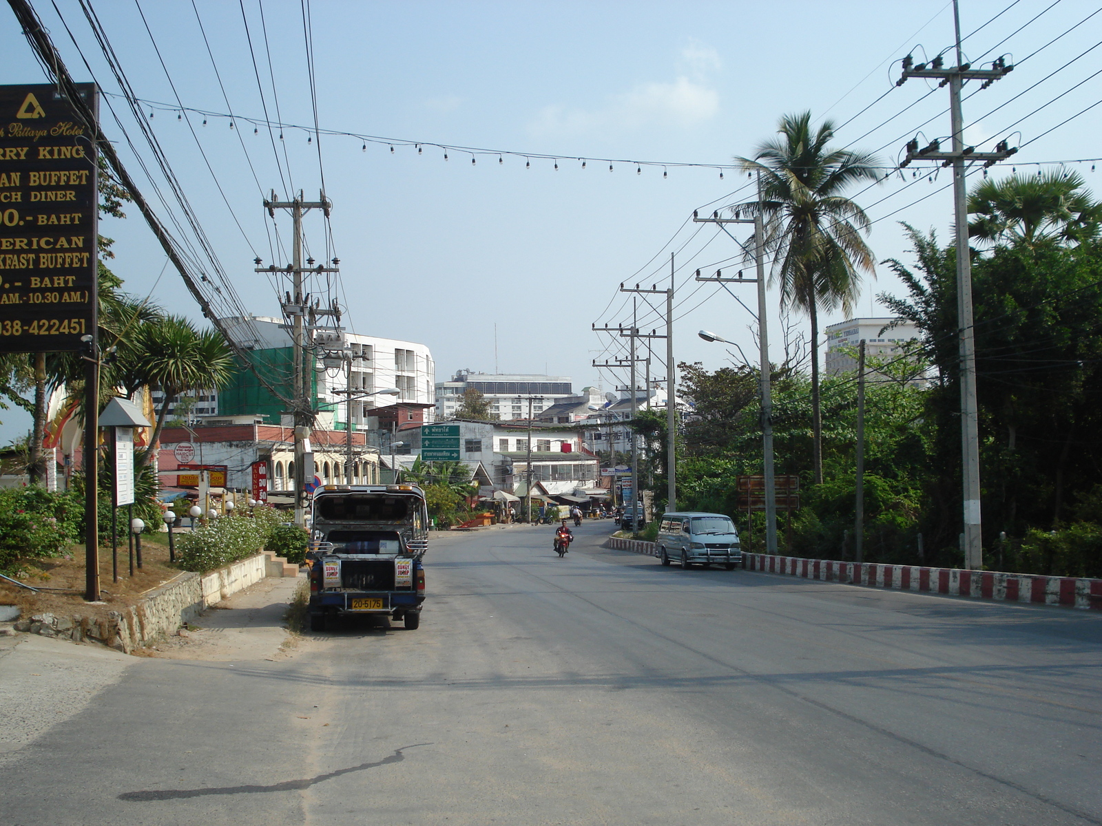 Picture Thailand Pattaya Pattaya 2nd road 2008-01 56 - Trail Pattaya 2nd road