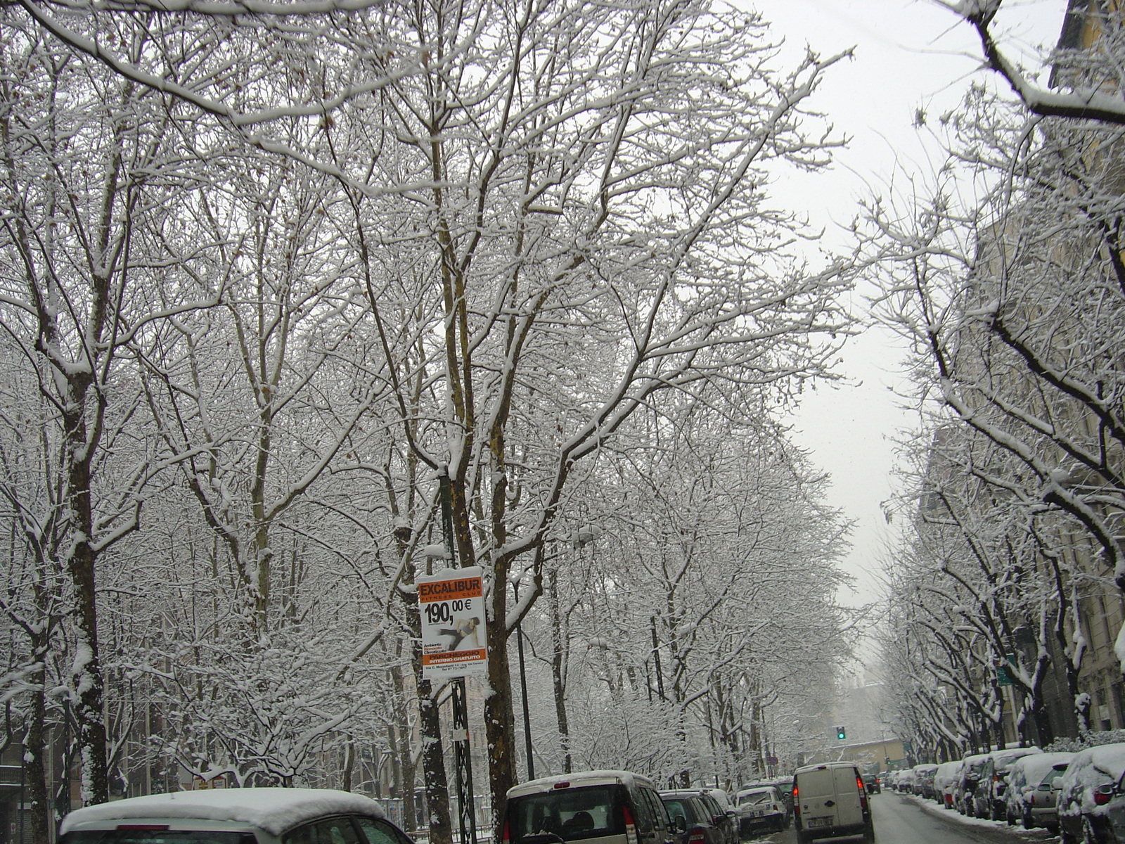 Picture Italy Milan 2005-03 13 - Road Milan