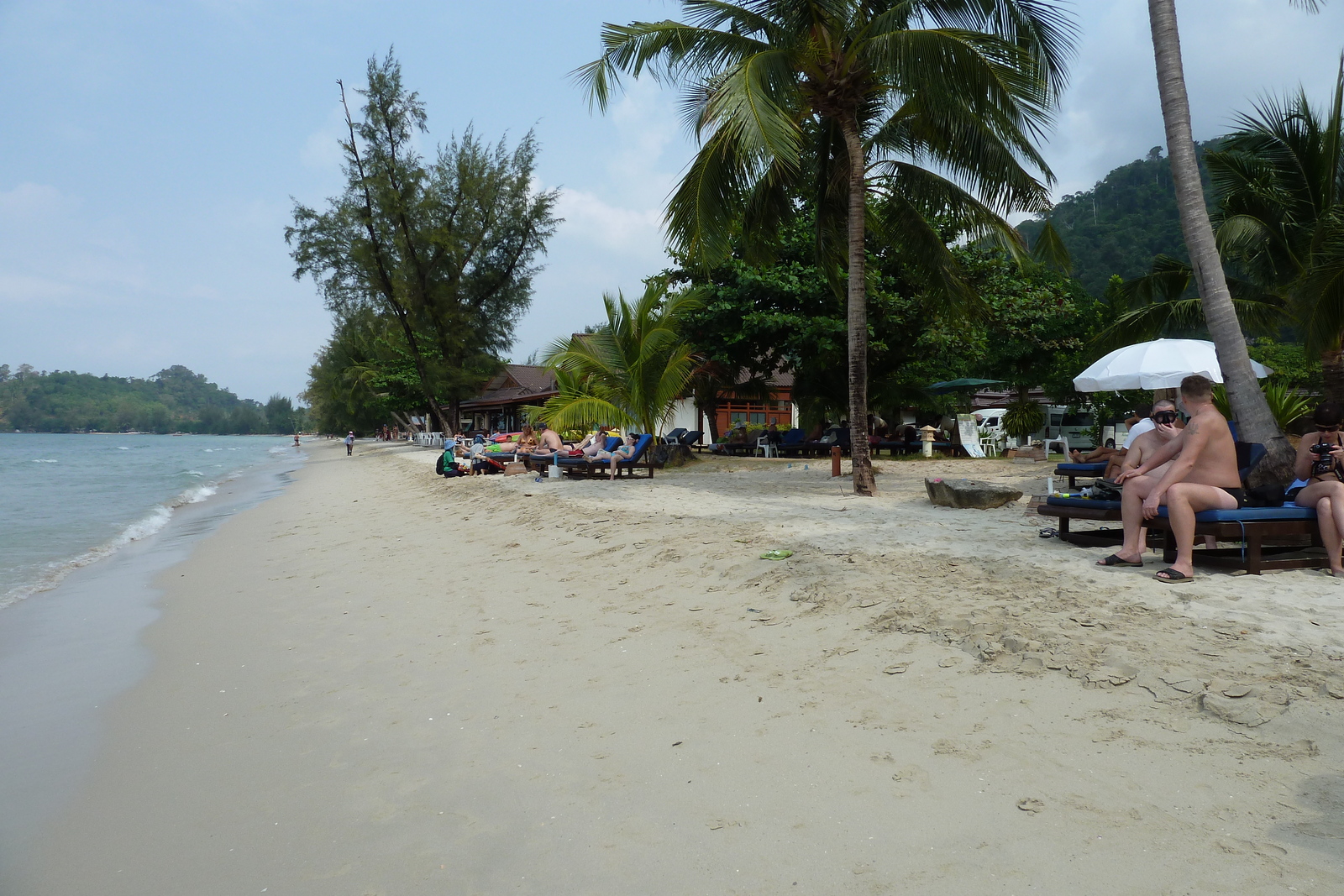 Picture Thailand Ko Chang Klong Prao beach 2011-02 109 - Perspective Klong Prao beach