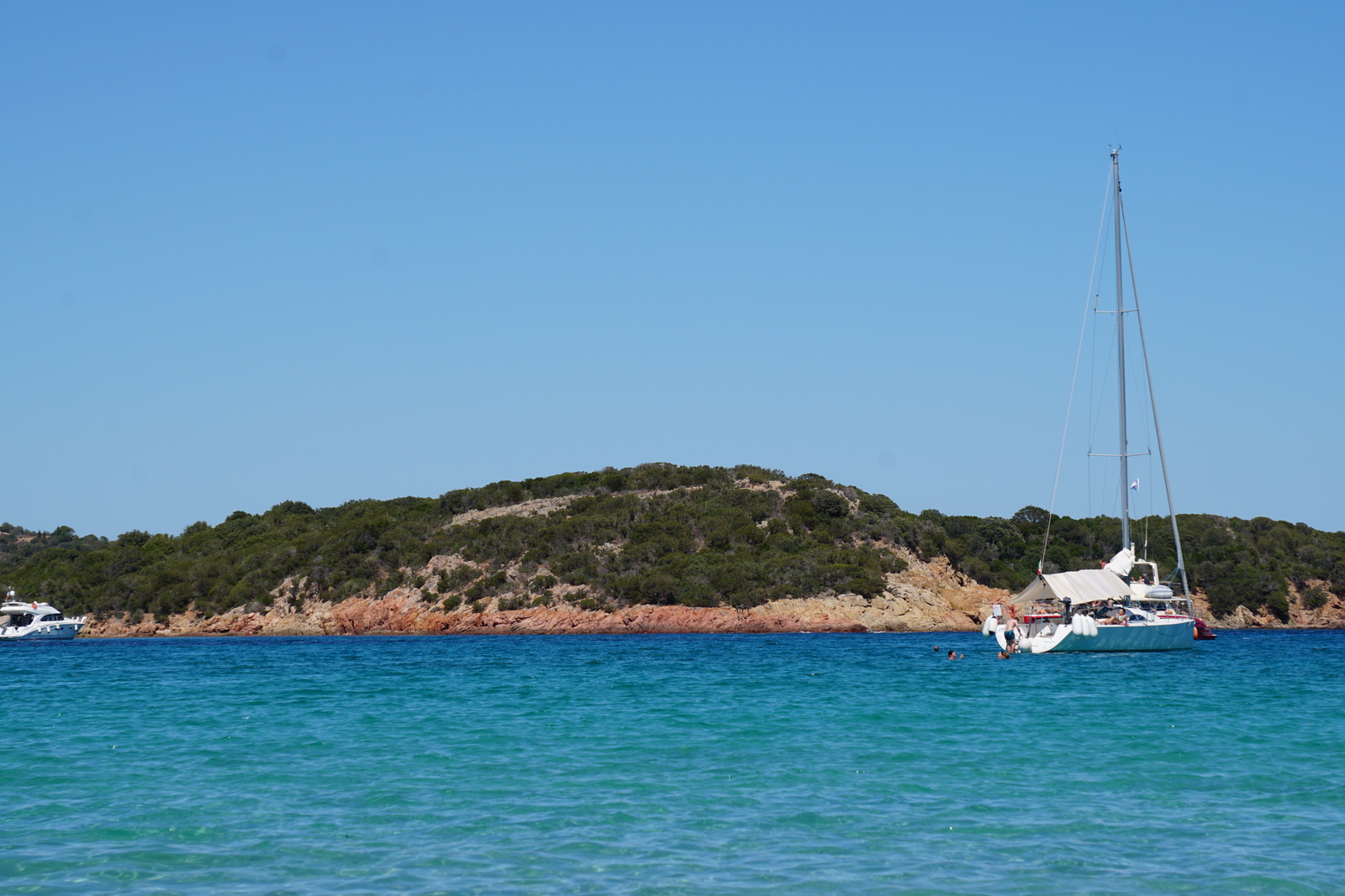 Picture France Corsica Rondinara Beach 2017-07 13 - Perspective Rondinara Beach