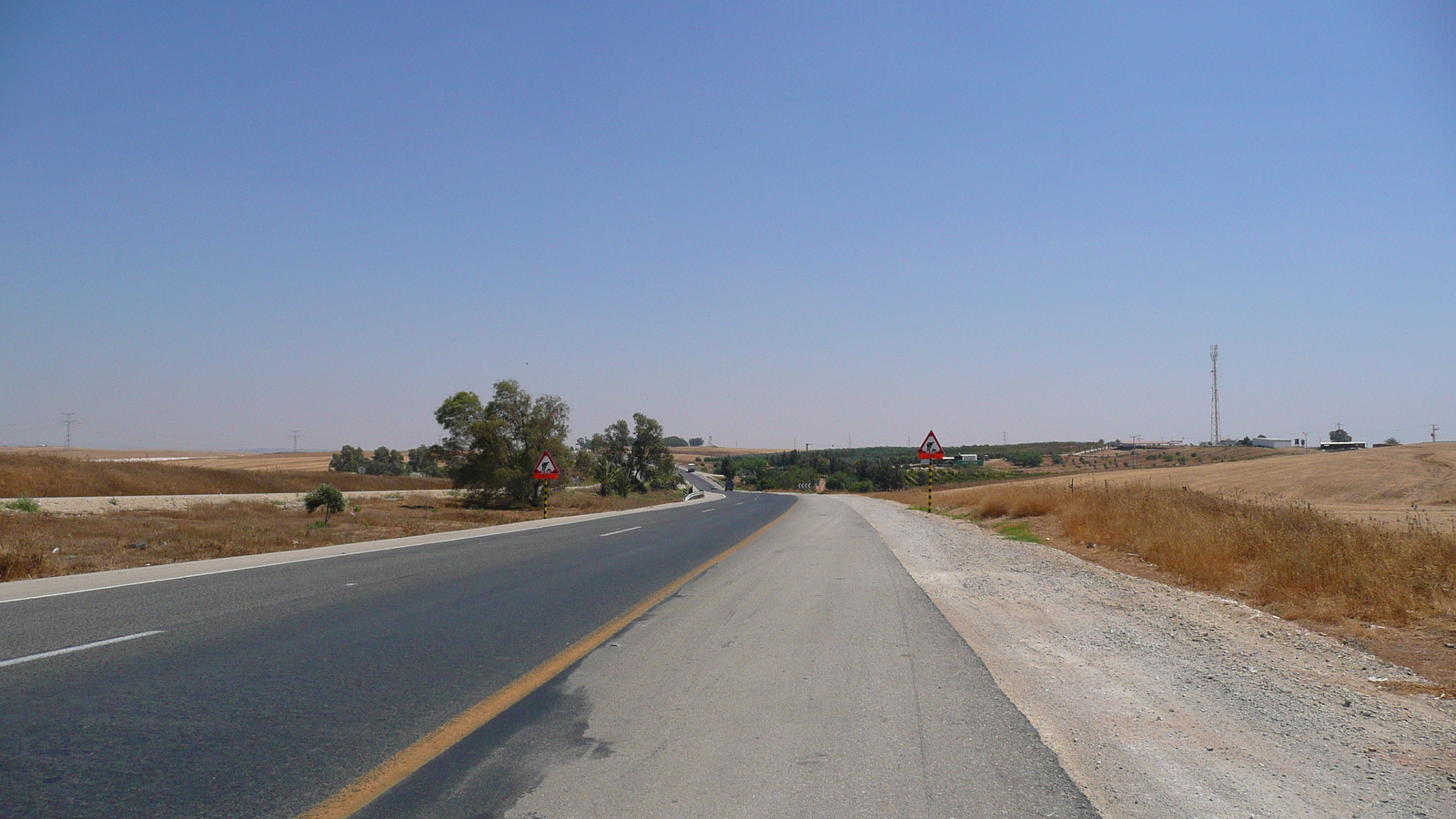 Picture Israel Ashkelon to Arad road 2007-06 5 - Perspective Ashkelon to Arad road