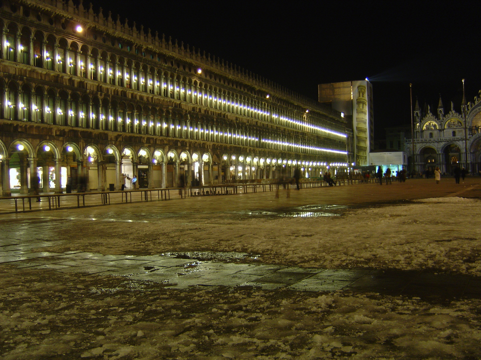 Picture Italy Venice 2005-03 102 - Sight Venice