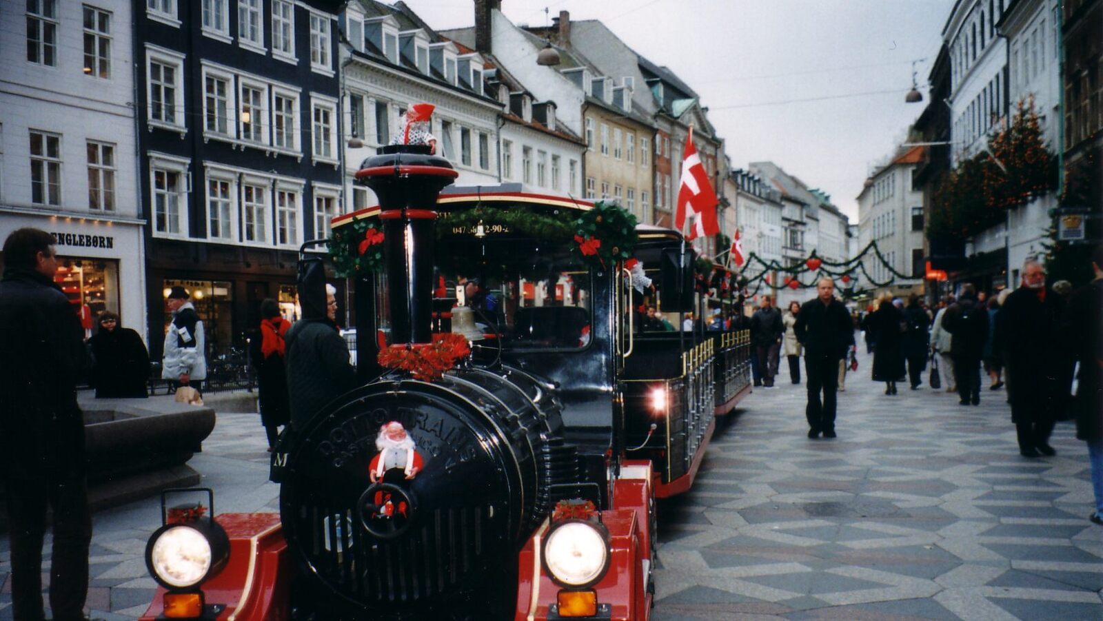 Picture Denmark Copenhagen 2001-11 66 - Flight Copenhagen