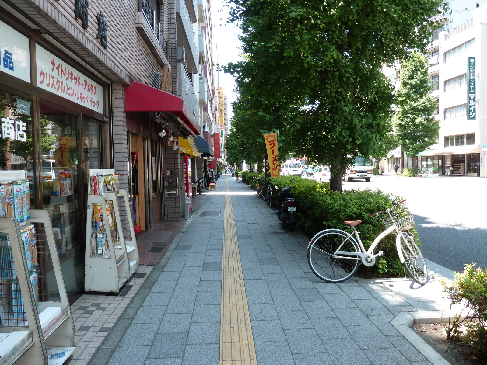 Picture Japan Tokyo Asakusa 2010-06 9 - Journey Asakusa