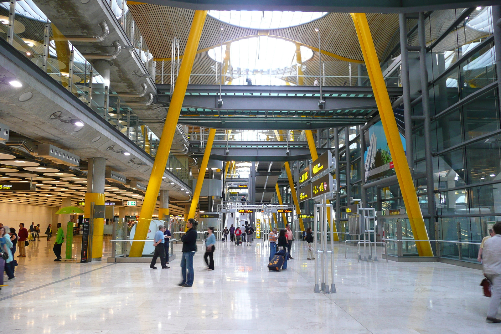 Picture Spain Madrid Barajas Airport 2007-09 98 - Road Map Barajas Airport