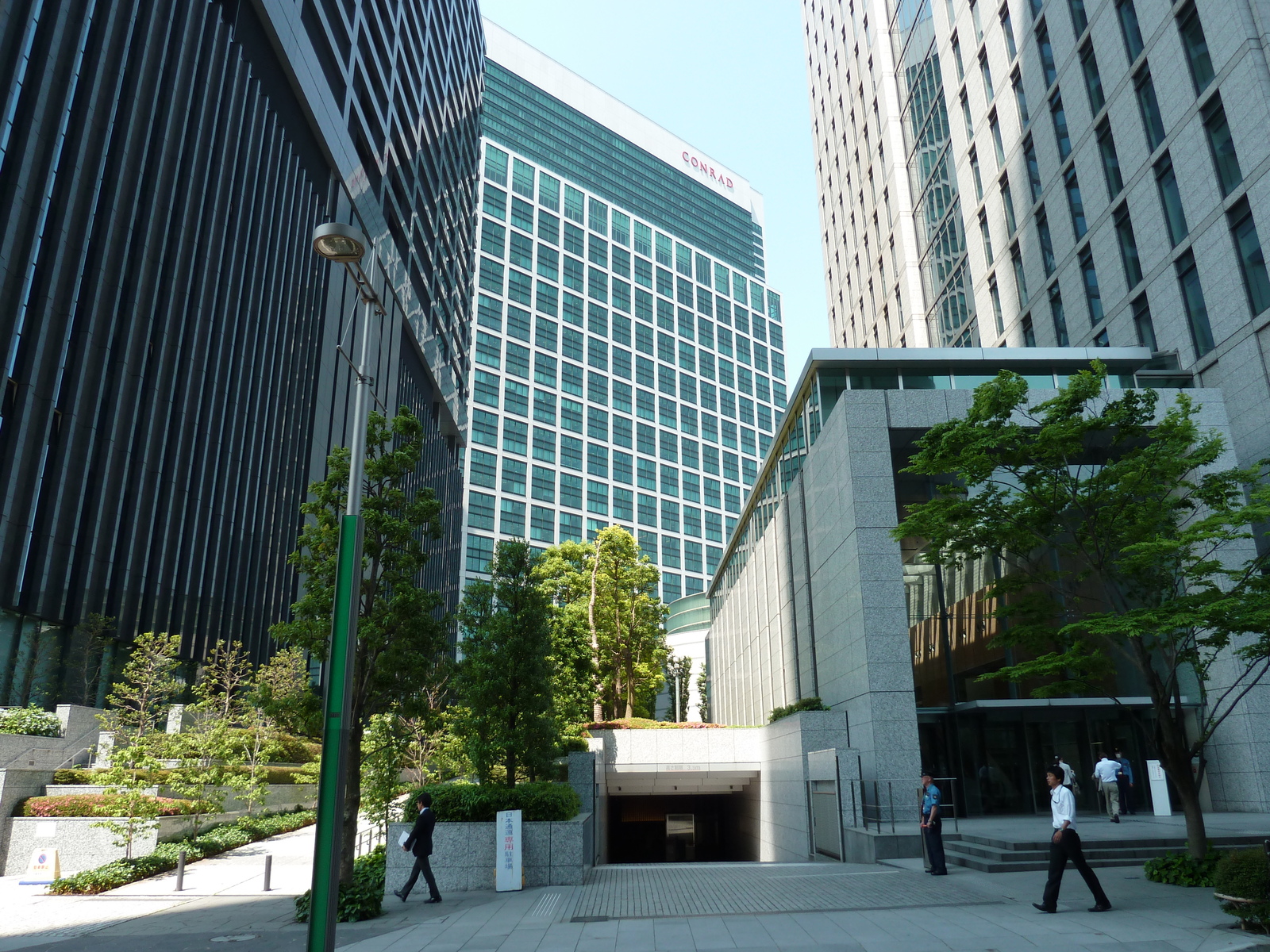 Picture Japan Tokyo Shiodome 2010-06 46 - Flight Shiodome