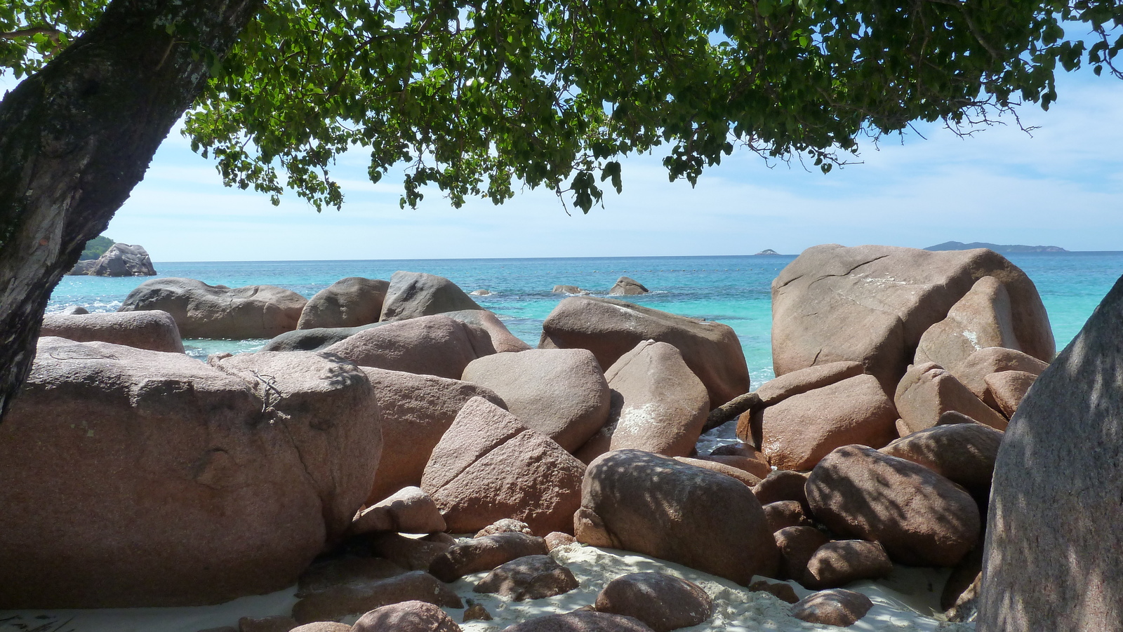 Picture Seychelles Anse Lazio 2011-10 105 - Road Anse Lazio