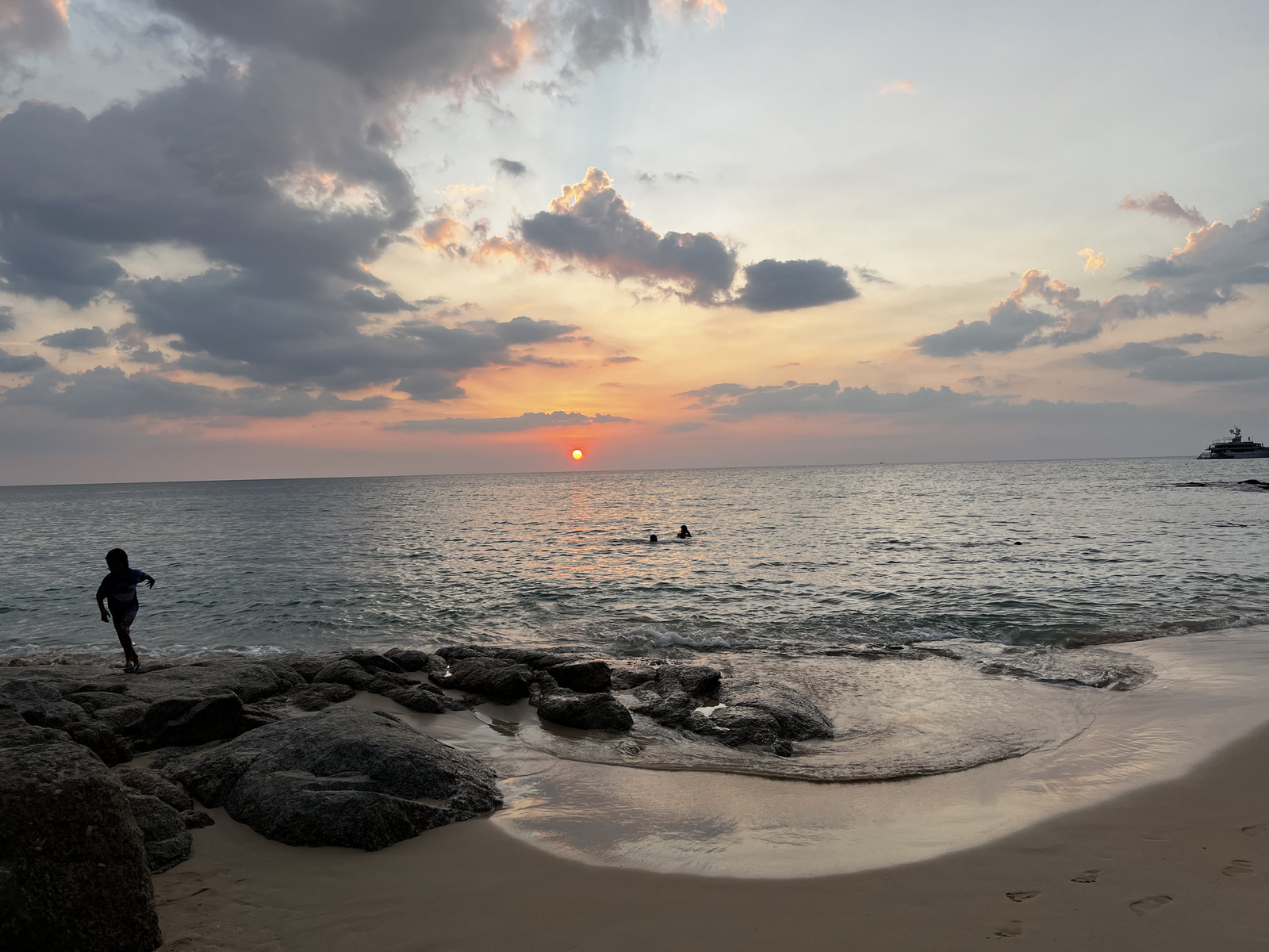 Picture Thailand Phuket Surin Beach 2021-12 28 - Flight Surin Beach