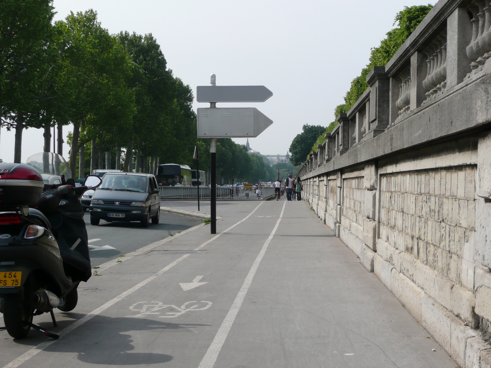 Picture France Paris Garden of Tuileries 2007-05 356 - Tourist Places Garden of Tuileries