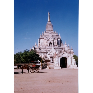 Picture Myanmar Pagan 1998-01 10 - Sightseeing Pagan