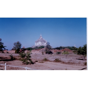 Picture Myanmar Pagan 1998-01 13 - Flight Pagan