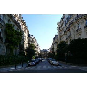 Picture France Paris 8th Arrondissement Rue Rembrandt 2007-09 21 - Photographer Rue Rembrandt