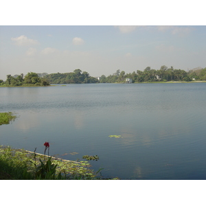 Picture Myanmar Yangon Dusit Inya Lake Hotel 2005-01 7 - Flight Dusit Inya Lake Hotel