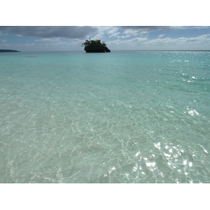 Picture New Caledonia Lifou Luengoni Beach 2010-05 7 - Perspective Luengoni Beach