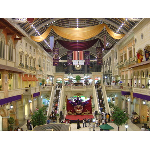 Picture United Arab Emirates Dubai Mercato shopping mall 2005-11 7 - Perspective Mercato shopping mall