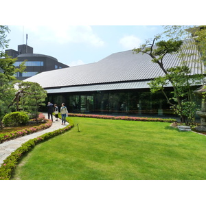 Picture Japan Tokyo Nezu Museum 2010-06 34 - Flight Nezu Museum