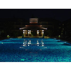 Picture Thailand Khao Lak Meridien Khao Lak Hotel By Night 2005-12 47 - Discover By Night