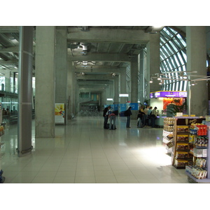 Picture Thailand Bangkok Suvarnabhumi Airport 2007-02 48 - Perspective Suvarnabhumi Airport