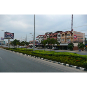 Picture Thailand Chonburi Sukhumvit road 2008-01 62 - Car Sukhumvit road