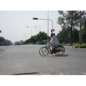 Picture Pakistan Islamabad 2006-08 18 - Road Islamabad