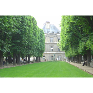 Picture France Paris Luxembourg Garden 2007-04 162 - Photographer Luxembourg Garden