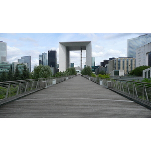 Picture France Paris La Defense 2007-05 8 - Perspective La Defense