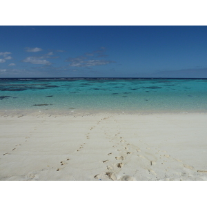 Picture New Caledonia Lifou Mu 2010-05 33 - Perspective Mu