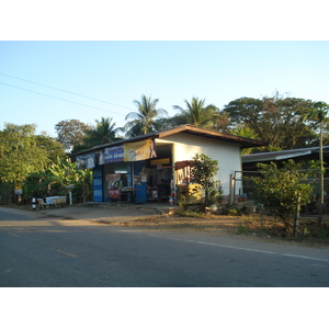 Picture Thailand Phitsanulok Jomthong Road 2008-01 7 - Photos Jomthong Road