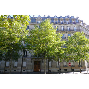 Picture France Paris Avenue de Friedland 2007-09 103 - Store Avenue de Friedland