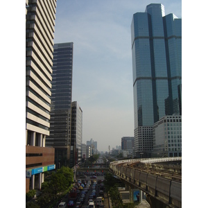 Picture Thailand Bangkok Sky Train 2004-12 22 - Photographers Sky Train