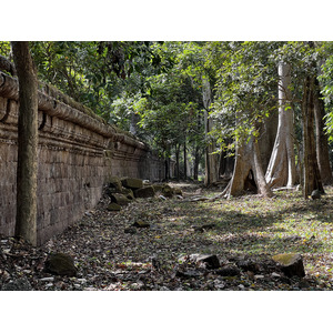 Picture Cambodia Siem Reap Angkor Thom 2023-01 27 - Perspective Angkor Thom