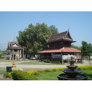 Picture Thailand Phitsanulok Wat Ratcha Bhurana 2008-01 9 - Flights Wat Ratcha Bhurana