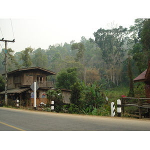 Picture Thailand Chiang Mai to Pai road 2007-02 26 - Photographer Chiang Mai to Pai road