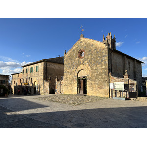 Picture Italy Monteriggioni 2021-09 3 - Views Monteriggioni