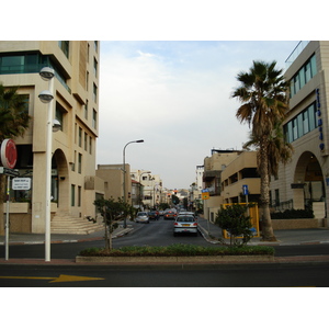 Picture Israel Tel Aviv Tel Aviv Sea Shore 2006-12 227 - Shopping Mall Tel Aviv Sea Shore