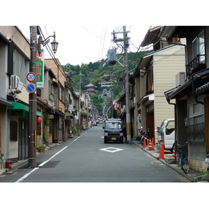 Picture Japan Kyoto Kiyomisuzaka 2010-06 3 - View Kiyomisuzaka