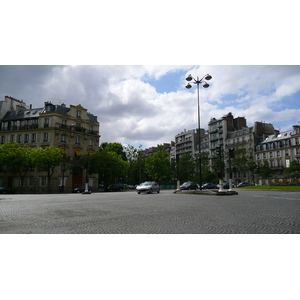 Picture France Paris 17th Arrondissement Place Wagram 2007-05 17 - Car Place Wagram