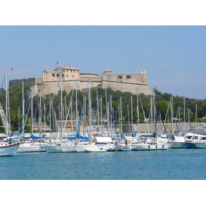 Picture France Antibes Port Vauban 2007-07 5 - Perspective Port Vauban