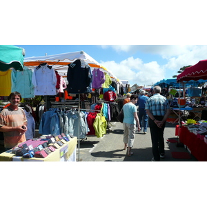 Picture France Prefailles Market in Prefailles 2007-07 2 - Trail Market in Prefailles