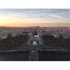 Picture France Paris Eiffel tower 2015-11 14 - Road Eiffel tower