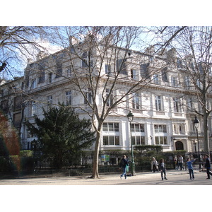 Picture France Paris Monceau Garden 2006-03 23 - Discover Monceau Garden