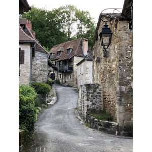 Picture France Carennac 2018-04 3 - Road Carennac