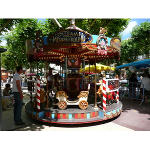 Picture France Vence Place du Grand Jardin 2007-07 32 - Perspective Place du Grand Jardin