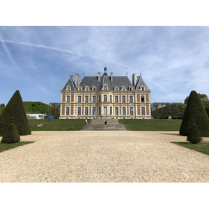 Picture France Parc de Sceaux 2019-04 62 - Flight Parc de Sceaux