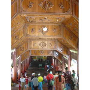 Picture Myanmar Yangon Shwedagon Pagoda 2005-01 53 - Store Shwedagon Pagoda